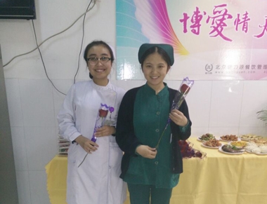 濟南軍區(qū)總醫(yī)院護士合影留念 濟南軍區(qū)總醫(yī)院護士合影留念