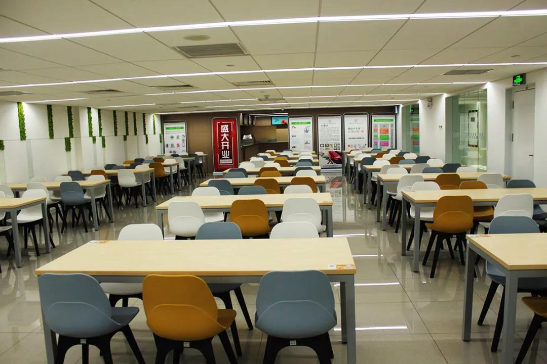 華潤(rùn)大廈 · 健力源餐廳